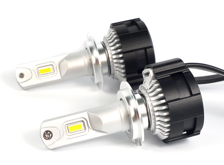 JG P18 Good Quality auto lighting system car 18000 lumen LED Headlight Bulbs H7 H4 H11 9005 9006 Car LED Headlight